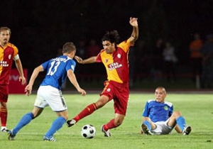 Galatasaray, 'Kazak' giydi