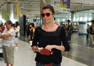 Deniz Akkaya bebek zinciri kuruyor