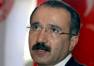Dinçer: 4-C’yi imzalamayan Tekel işçileri sendikadan iş garantisi istesin