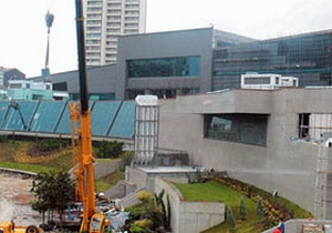 330 milyon TL'lik gecekondu!