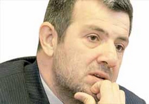 Sulhi Aksüt'e trilyonluk şok