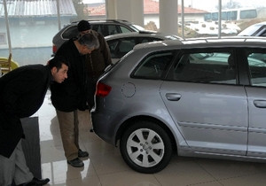 Otomobil sahiplerine kötü haber! Zam kapıda