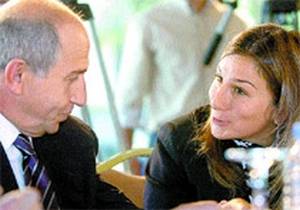 Nihat Özdemir 4 yaşındaki torununu şantiyeye götürüyormuş