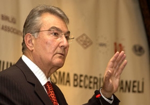 Baykal, Bülent Ersoy hakkında dava açtı