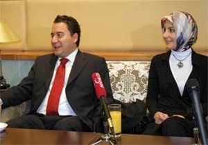 Ali Babacan: Bizimkisi yıldırım aşkı