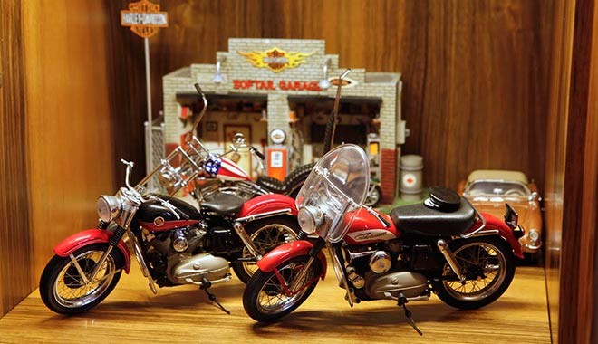 3 bine yakın arabası olan ünlü müteahhit kim?