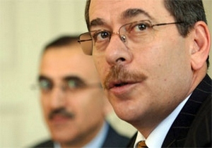 Şener, Osmanlı ekonomisini yazıyor