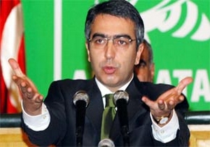 Mumcu, Fındık için hükümete çattı