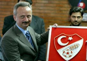Ulusoy'dan Bakan Şahin'e sert yanıt