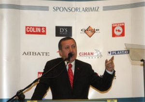 Erdoğan: "Bakü-Tiflis-Erzurum doğalgaz hattı yıl sonunda hizmete girecek"