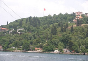 Boğaz'daki yalılarla Hakkari'deki evin değerini bir tuttular