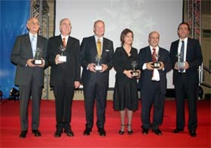 İş İnsanlarına ödül