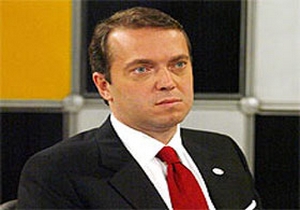 Anne Uzan fakirlik belgesi istedi