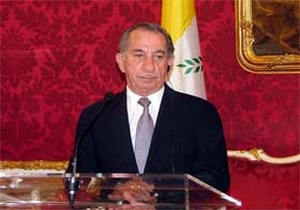 Rum basını: Papadopulos devrildi