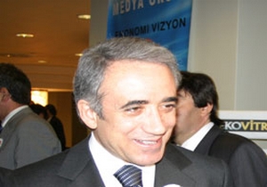 'TMSF Başkanı Ahmet Ertürk kampın imamıydı'