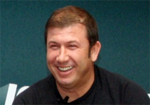 Tanju Çolak futbolcu yetiştirip satacak