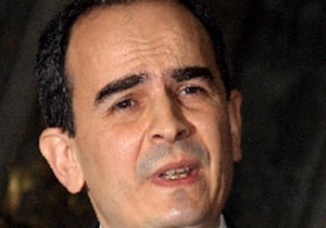 Başçı "dalgalı kurla devam"