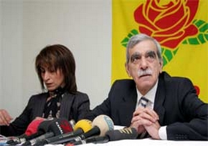 Ahmet Türk'ün soyadı neden Türk?