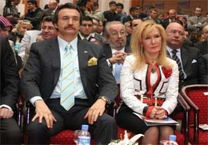 Aralarında özel dostluk mu var?