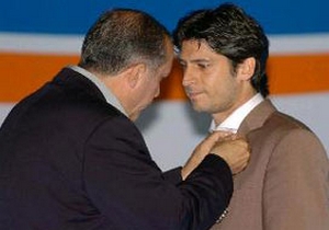 Yeşil sahalardan AKP'ye transfer