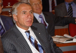 UKİ konfeksiyon bankalarla anlaştı