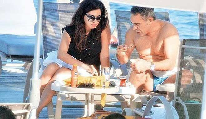 56 yaşındaki Ersun Yanal, sevgilisiyle nişanlandı