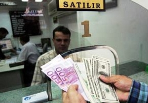 Usulsüz çalışan döviz büfelerine ceza yağdı