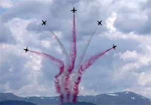 Türk Yıldızları Erzurum semalarında uçtu