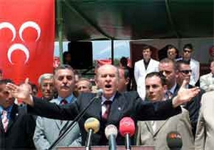 Bahçeşi, Erdoğan'a ağır yüklendi