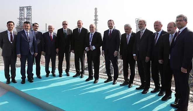 Socar, Türkiye'de hangi petrol zincirinin peşinde?
