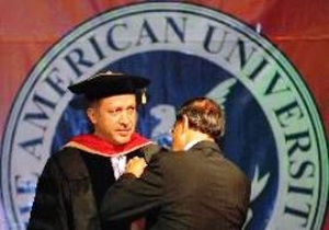 Erdoğan'a fahri doktora