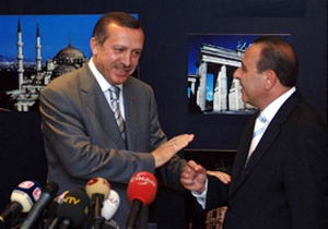 Yarım saat geç kaldı