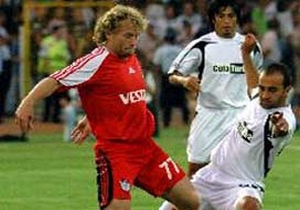 Beşiktaş, Manisa'da mağlup