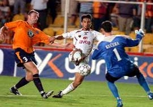 Galatasaray kapıyı araladı