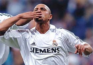 Roberto Carlos Fenerbahçe'ye