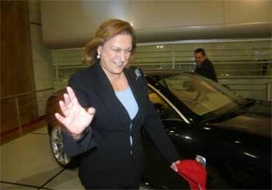 Güler Sabancı neden evlenmiyor?