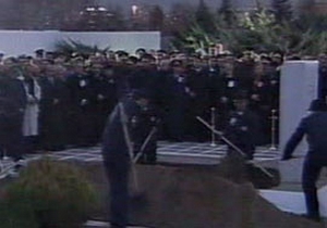 Bülent Ecevit, toprağa verildi