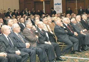 Erke yönetim dönergeci yaptı!
