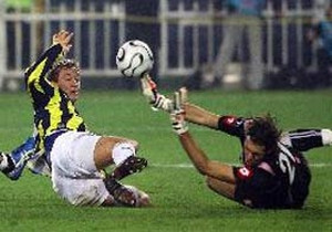 Fenerbahçe, Palermo'yu dağıttı