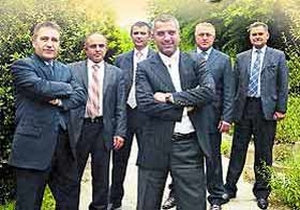 Emniyeti bıraktılar, Acar'ı koruyorlar