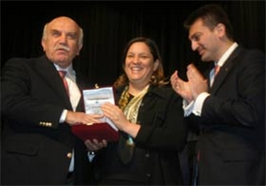 Coşkun'a, 'Manevi torun' geliyor