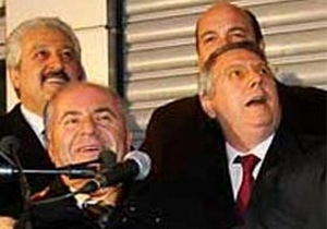 Şok eden mikrofon diyalogları