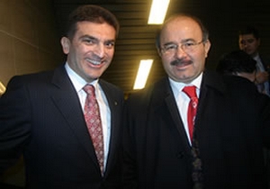 Bir övgü de Yalçıntaş'tan
