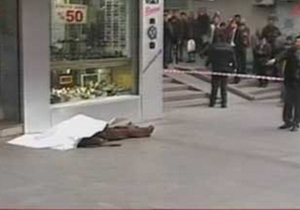 Gazeteci Hırant Dink öldürüldü