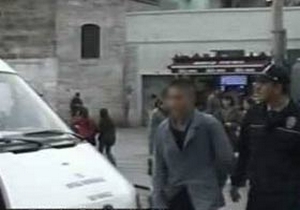 Doktorun tezgahtara yaptığına bak