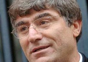 Dink, pisi pisine ölmüş