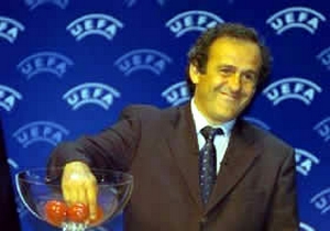 UEFA'nın yeni patronu Platini oldu...