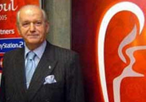 Erzik'e Altın Hizmet Ödülü