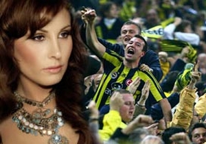 Funda Arar'ın FB marşı / Video