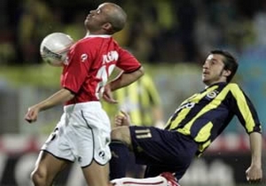 Fenerbahçe fırsat tepti